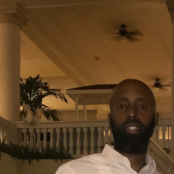 Meet your Posher, Yarin - Picture 3 of 3